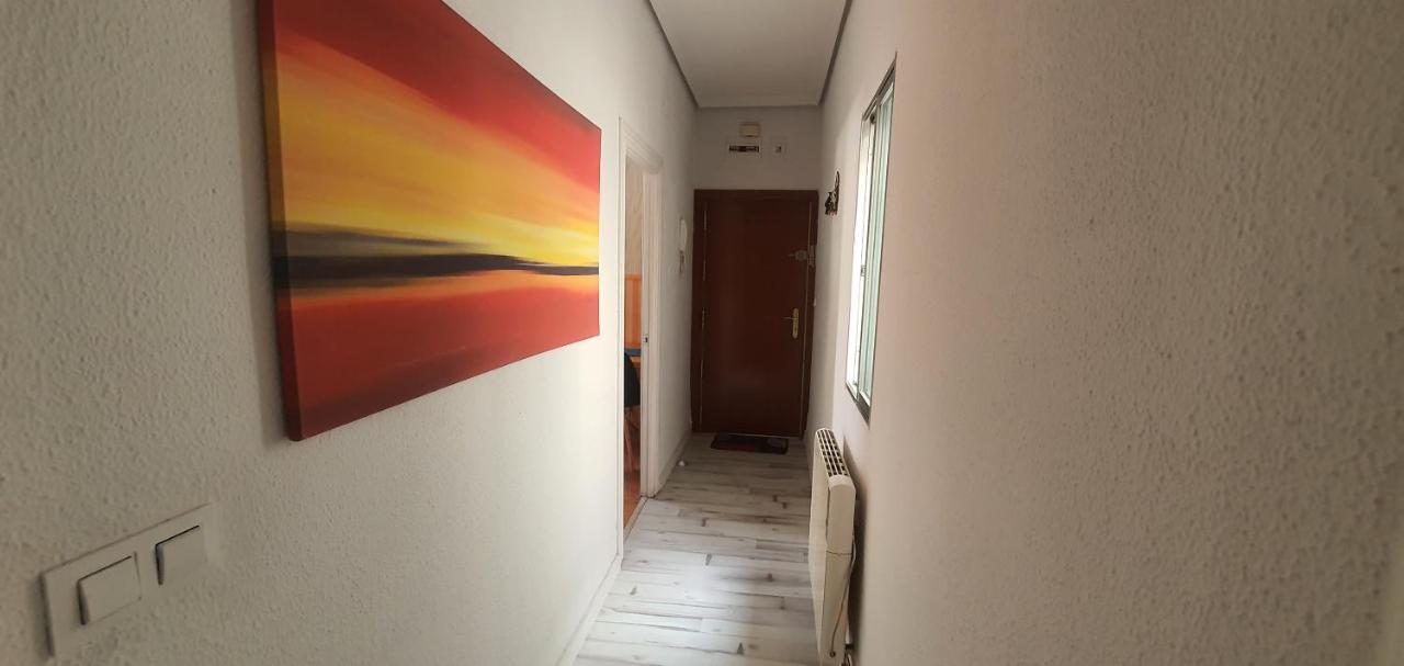 Acogedora Habitacion En Centro De Getafe Luaran gambar